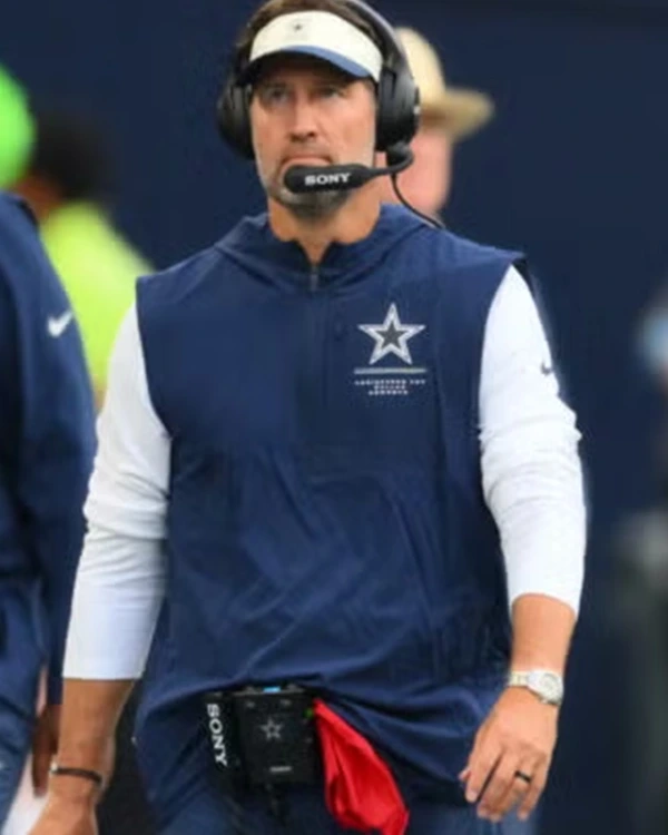 Dallas Cowboys Brian Schottenheimer Half-Zip Sleeveless Anorak Jacket in Navy Blue